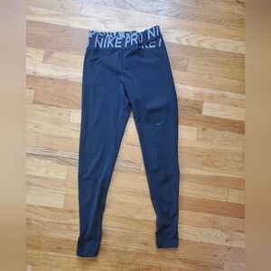 Nike Womens Medium Black Leggings